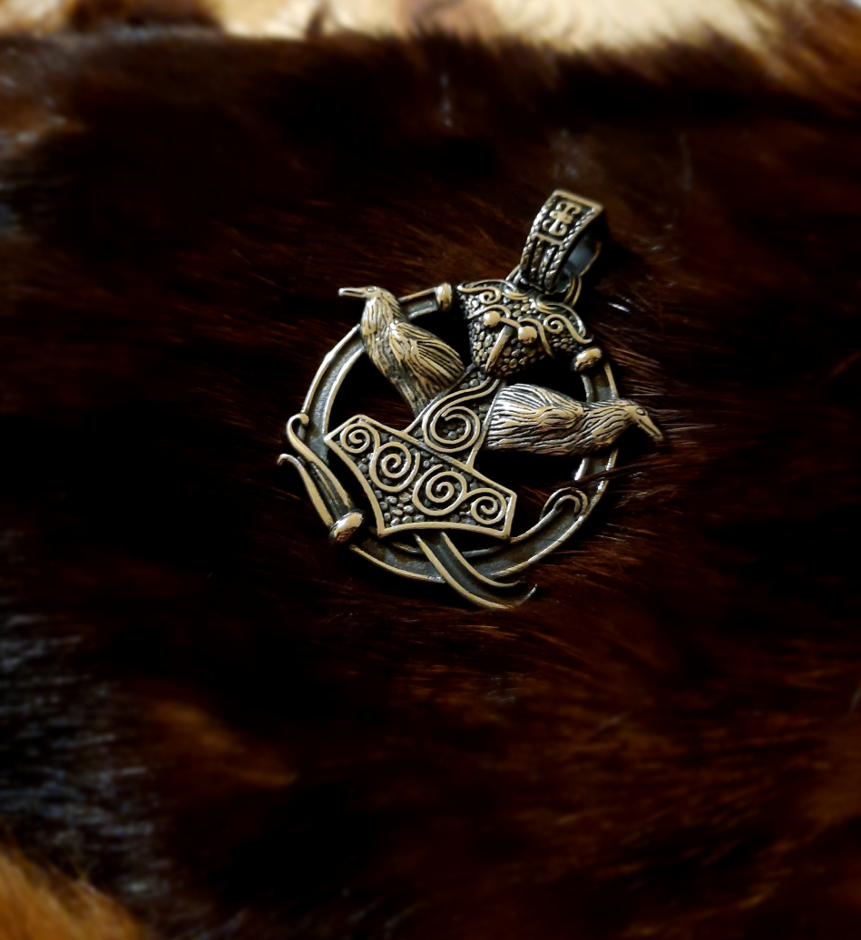 Marteau de Thor Hugin Munin