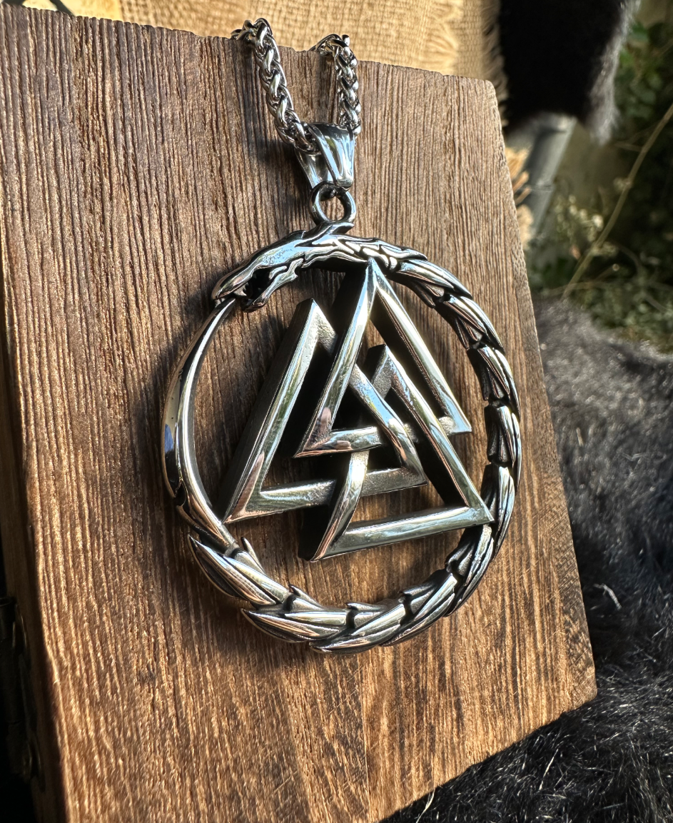 Médaillon Valknut