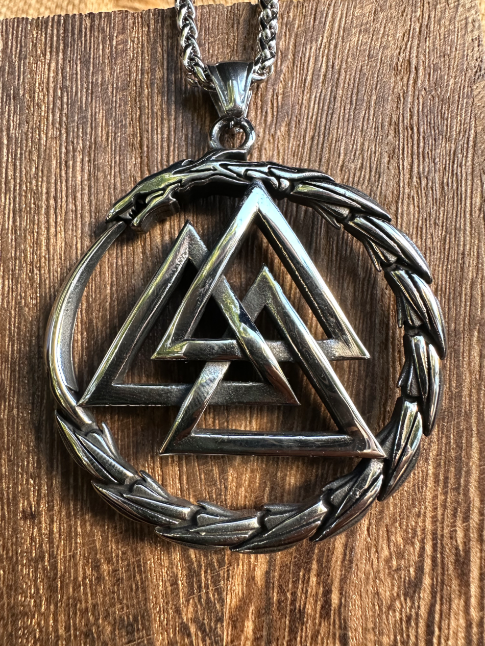 Médaillon Valknut