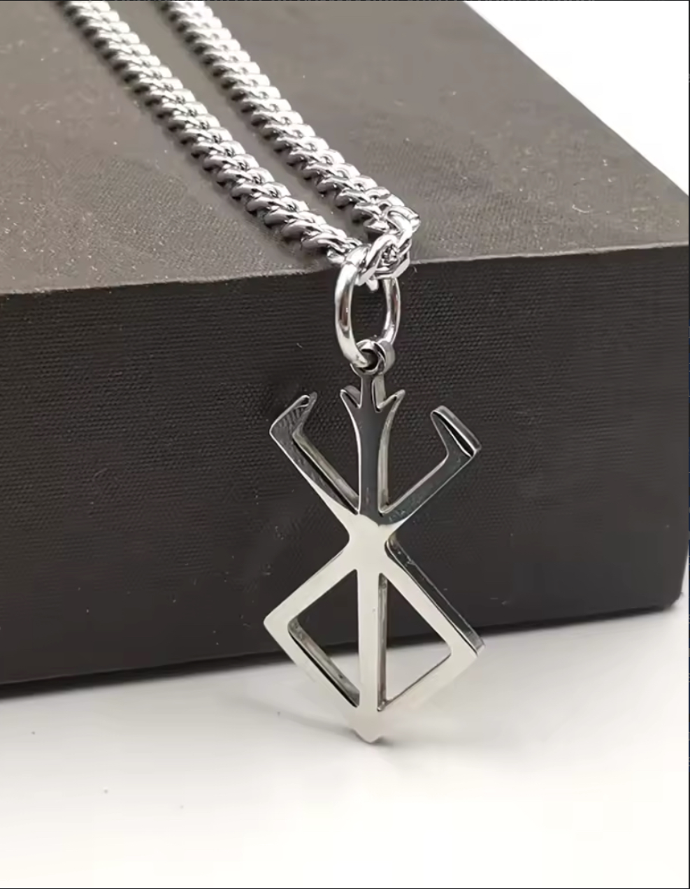 Collier du BERSERK